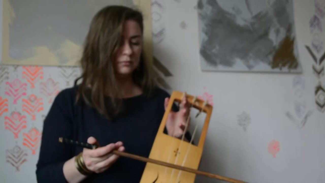 Hiiu kandle õppevideo, ungari ringtants. Jouhikko, Talharpa tutorial
