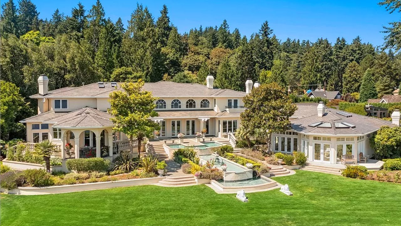 Luxury Homes For Sale In Washington State Luxurious and expensive mega mansion in Washington state for