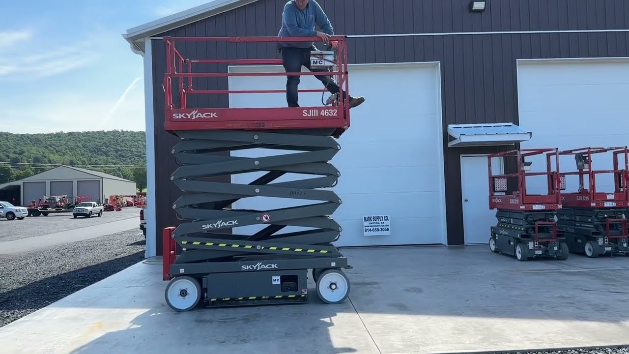2016 Skyjack SJIII 4632 38' Working Height Scissor Man Lift New Batteries Electric Non Marking Tire