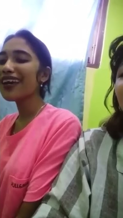 Yg lagi viral (wanita menyanyi tapi jorok)