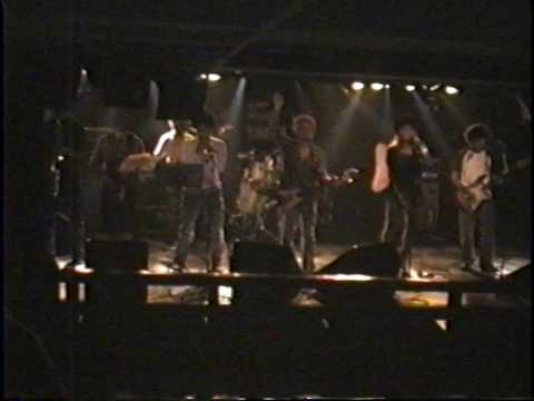 ホットコーラ「かりん」20020930
