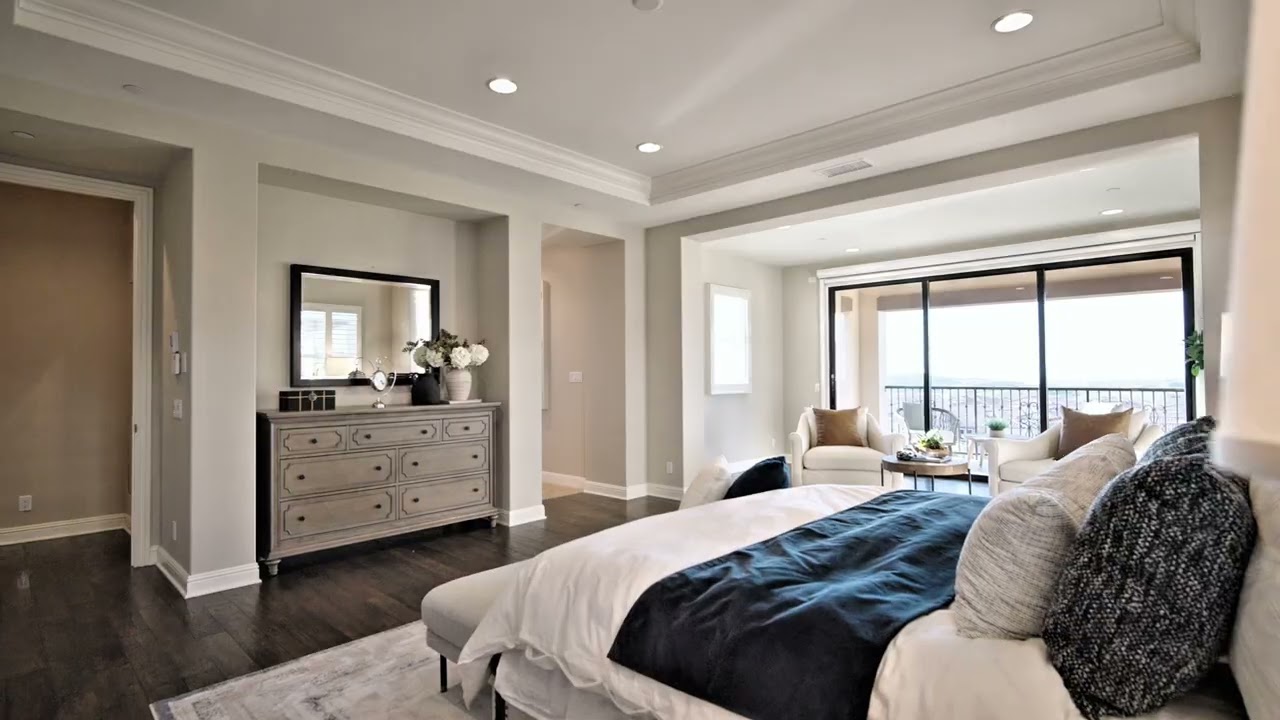 17 Calliope with * Panoramic Views* - presented by Joyce Lin Real Estate