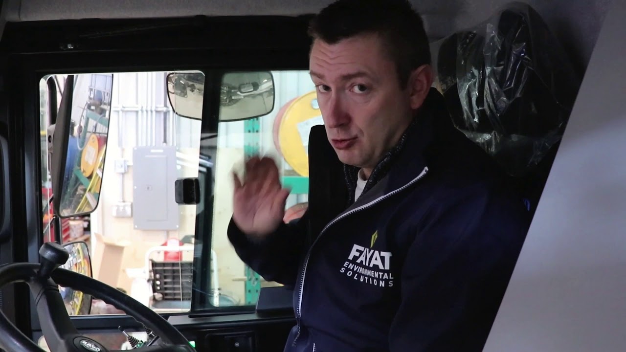 Les secrets du Ravo! Ce balai aspirateur de rue ultra populaire au Québec