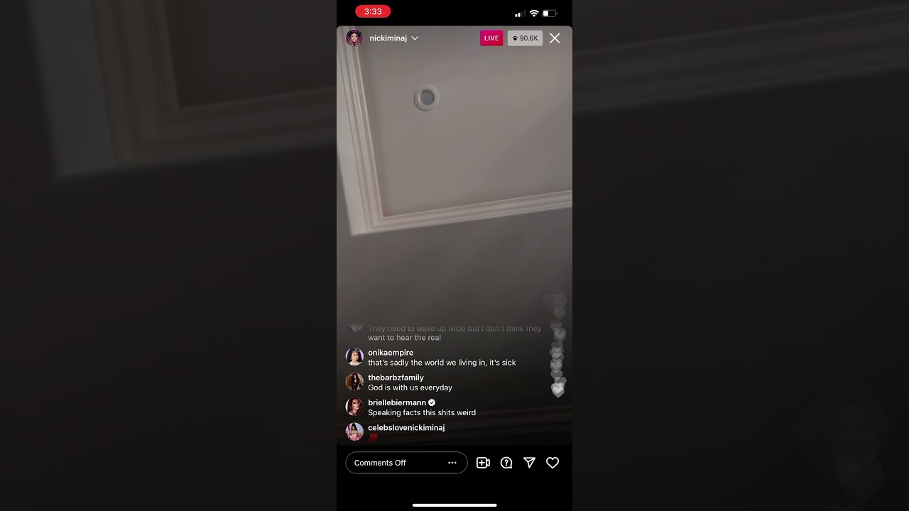 Nicki Minaj goes insta live on her Twitter suspension