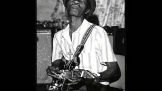 Hound Dog Taylor- It's Alright chords