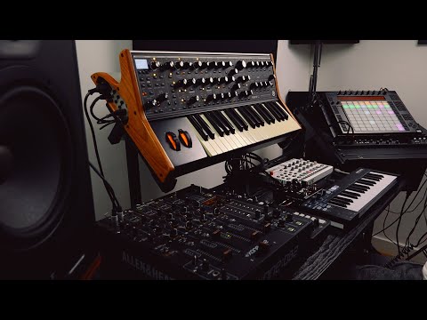 Moog Sub 37 combined with Ableton in live setup