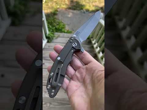 Hinderer XM-18, 3.5”, in Battle Bronze finish with a Battle Bronze Show Side Scale