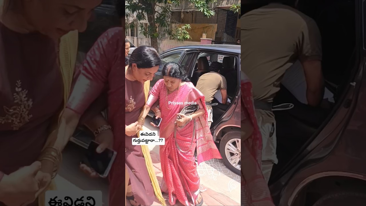 ఈవిడ ఎవరో తెలుసా...మన సుమక్క అమ్మగారు అండి 😍❤️ 