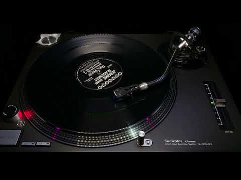 Black Nest — Jerome Featuring Blacknest – Disco Dancin' (Jerome's Sax Mix #2) 1995