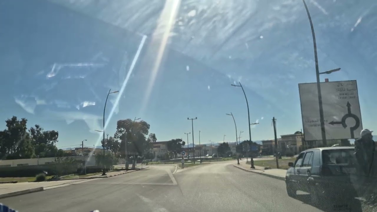 مدينة أبي الجعد صغيرة نقيا ناس فيها واعيين كتكون عامرة خلال فترة الموسم ديال التبوريضا