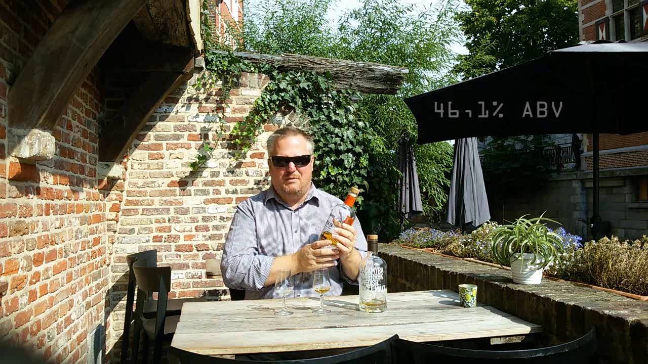 Mark’s Whisky Ramblings 144: Mackmyra Svensk Ek vs Vinterrök