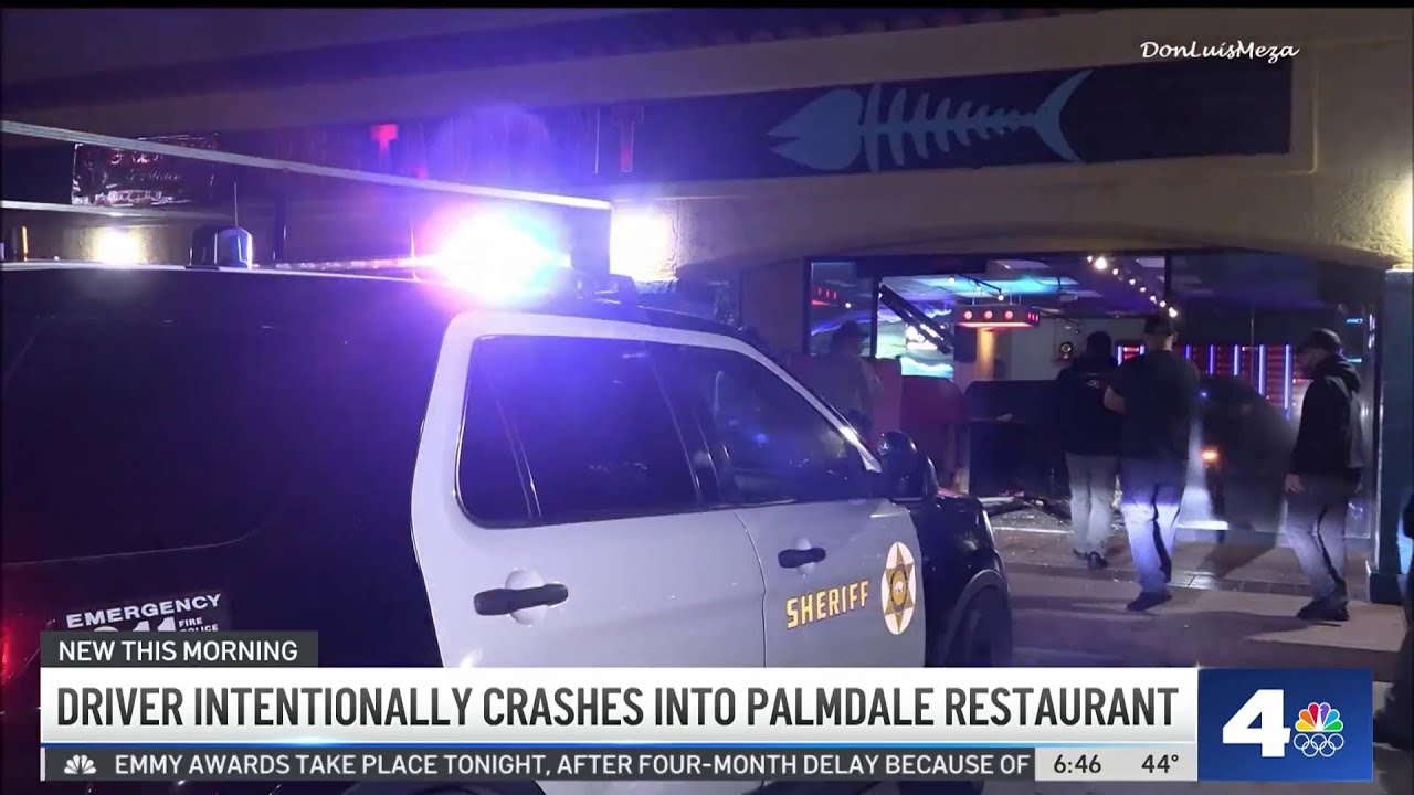 Suv Driver Crashes Into Palmdale Restaurant Youtube 