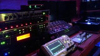 Adriana Evans  Love Is All Around     24bit Dac48khz