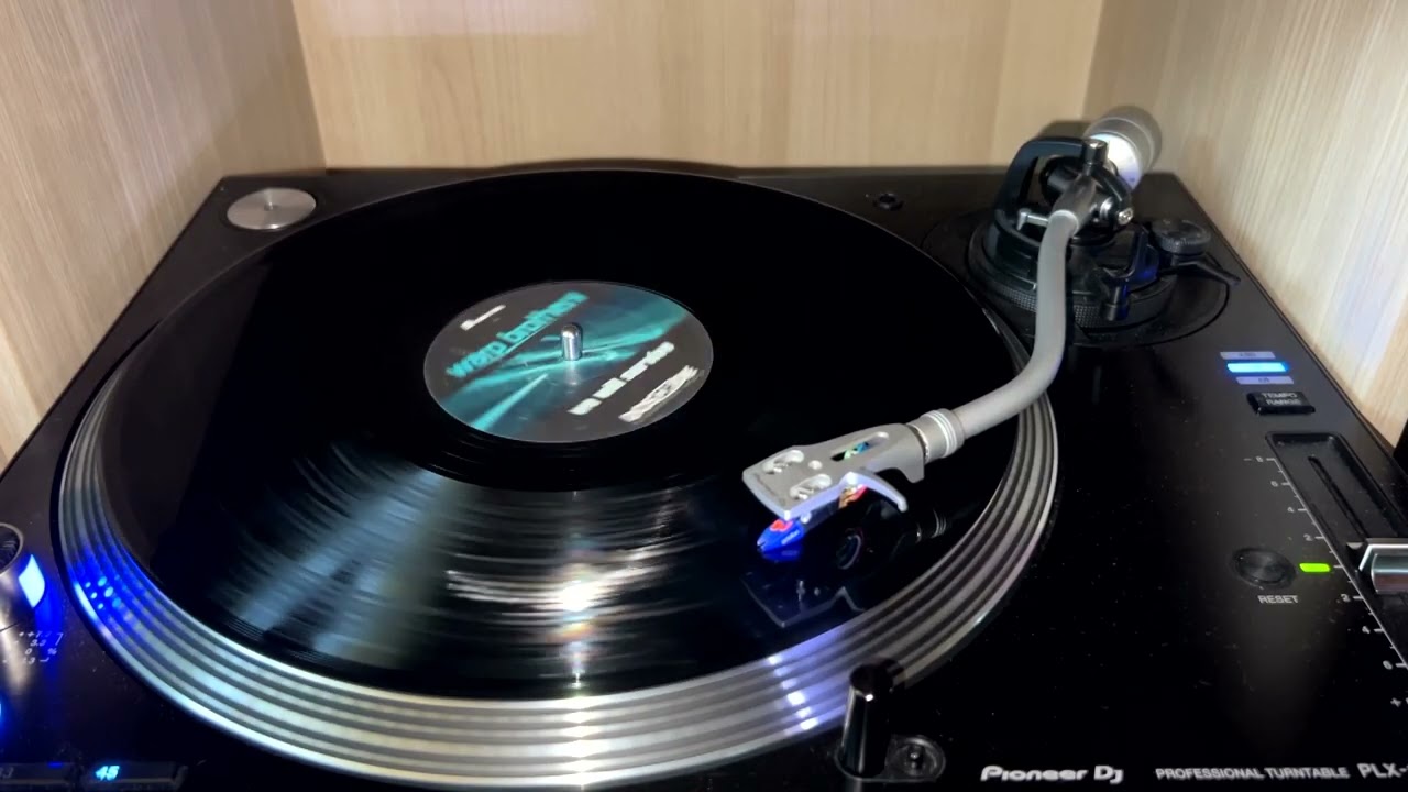 Warp Brothers - We Will Survive (Club Mix) Dos Or Die Records 2000