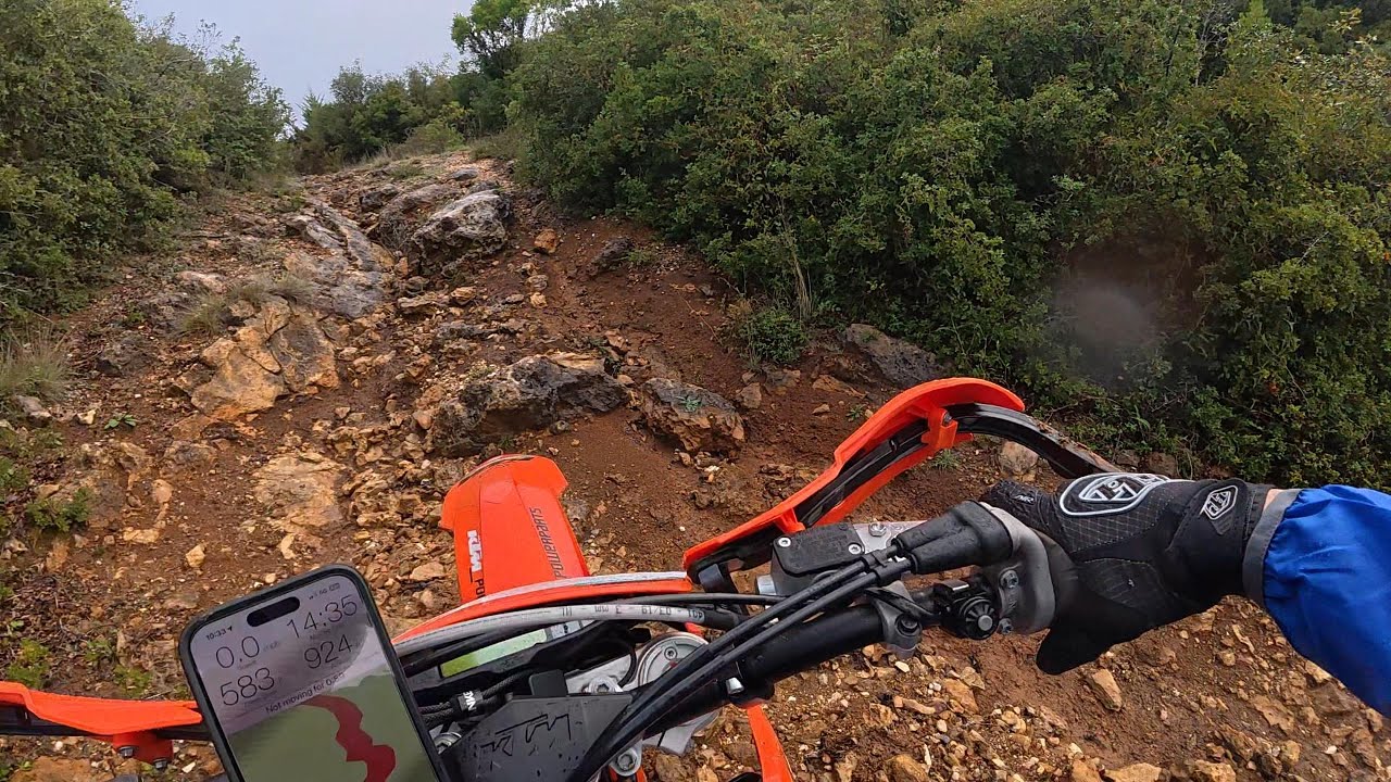 Epic Final Enduro Ride On Portugal's Trails - Caves/Rocks/Climbs/Crashes - Portugal Day 4
