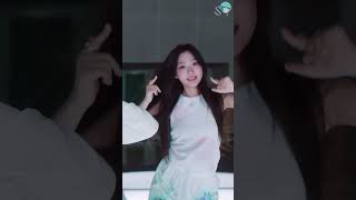 [4K FOCUS] Hearts2Hearts (하츠투하츠) STELLA - 'STYLE' Official MV Focus ✨