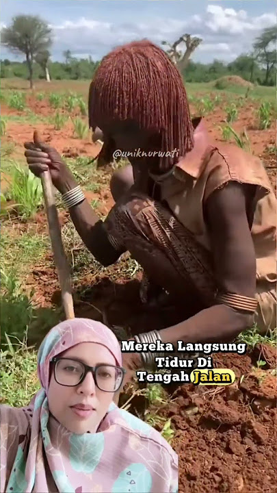 Download lagu Himba women tired on the road after returning from the fields #customs #traditions #culture