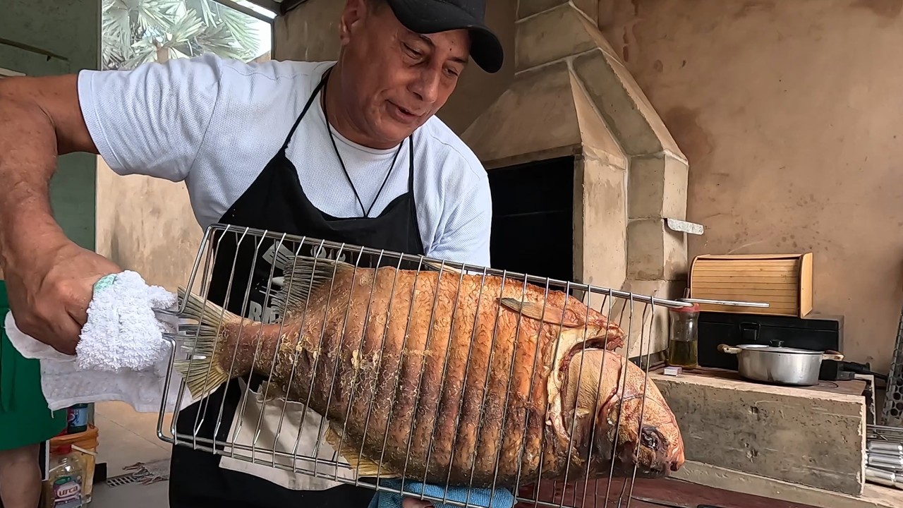 COMO TEMPERAR E ASSAR NA BRASA  UM PACU DE MAIS DE 4 kg #pescarias  #riomiranda