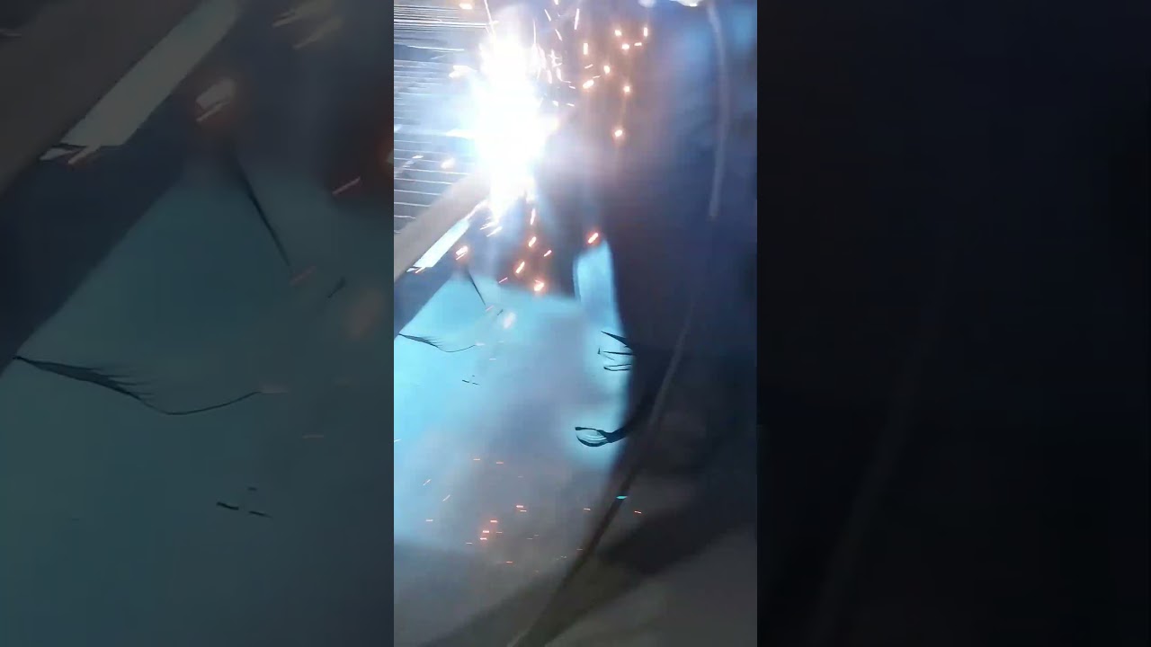 G325/30/100 Galvanized Steel Grating Drain Cover — Full Factory Process from Welding to Zinc Bath