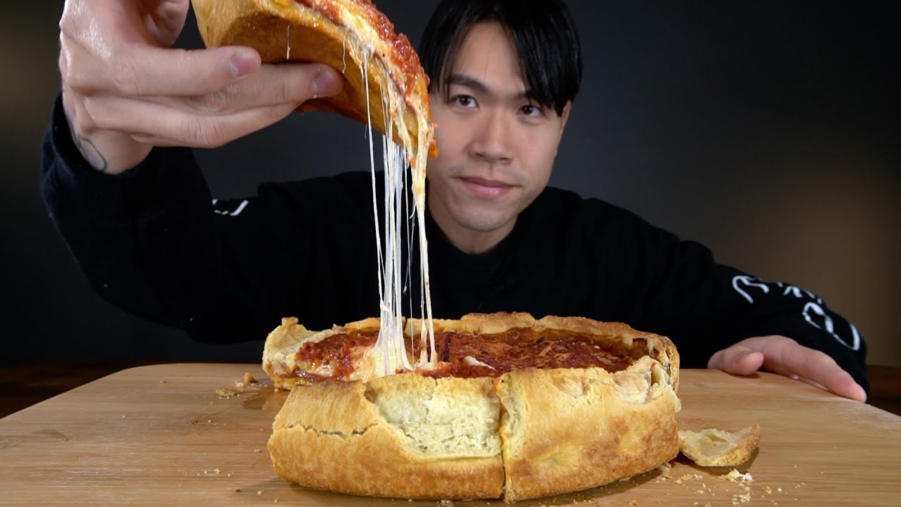 I spent $100 on this Costco pizza (Giordano's frozen pizza review & mukbang)