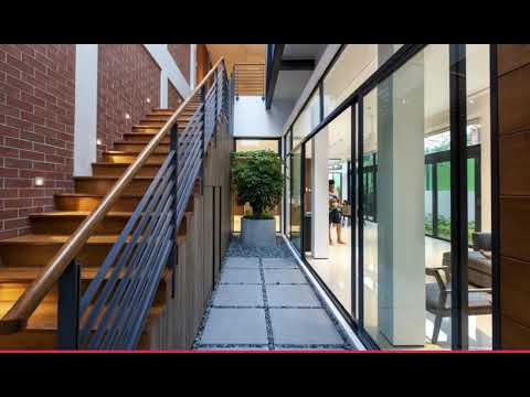 Video: Clever Semi-Detached House With Elongated Volumes i Singapore