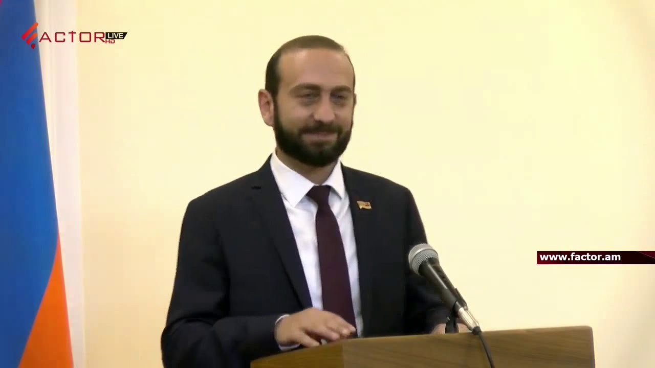 агентство спутник Շվեդիան առաջինն էր, որ արձագանքեց ՀՀ-ում տեղի ունեցող ժողովրդավարական գործընթացին. Արարատ Միրզոյան