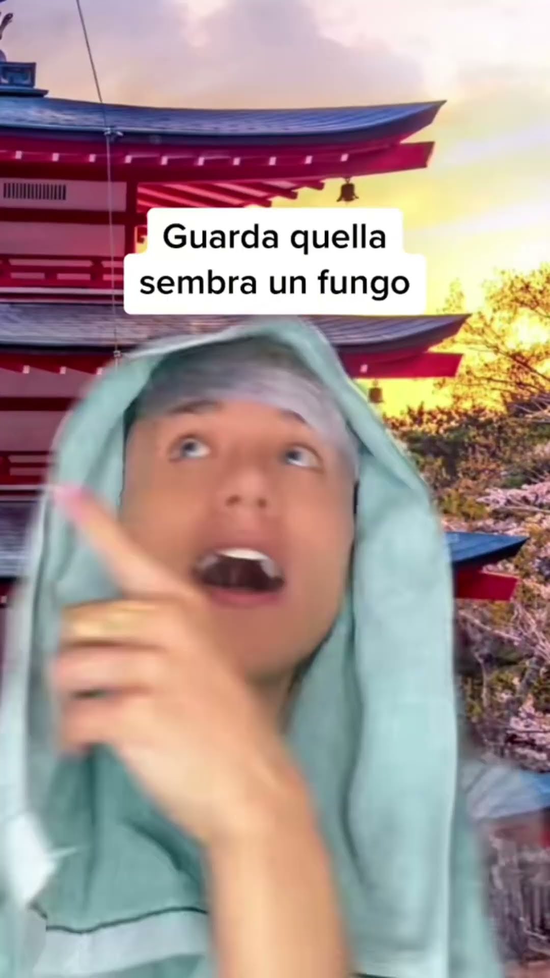 “MAI COME ME” fuori ora ovunque?