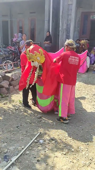 Oh begini ternyata saat kepala burok cinta nada dipasang..