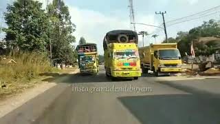 Truk bawang duet oleng parah