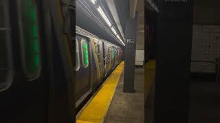 Brooklyn bound R211A A via F at East Broadway