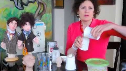 Puppet Video by Ellen Lustig.m4v