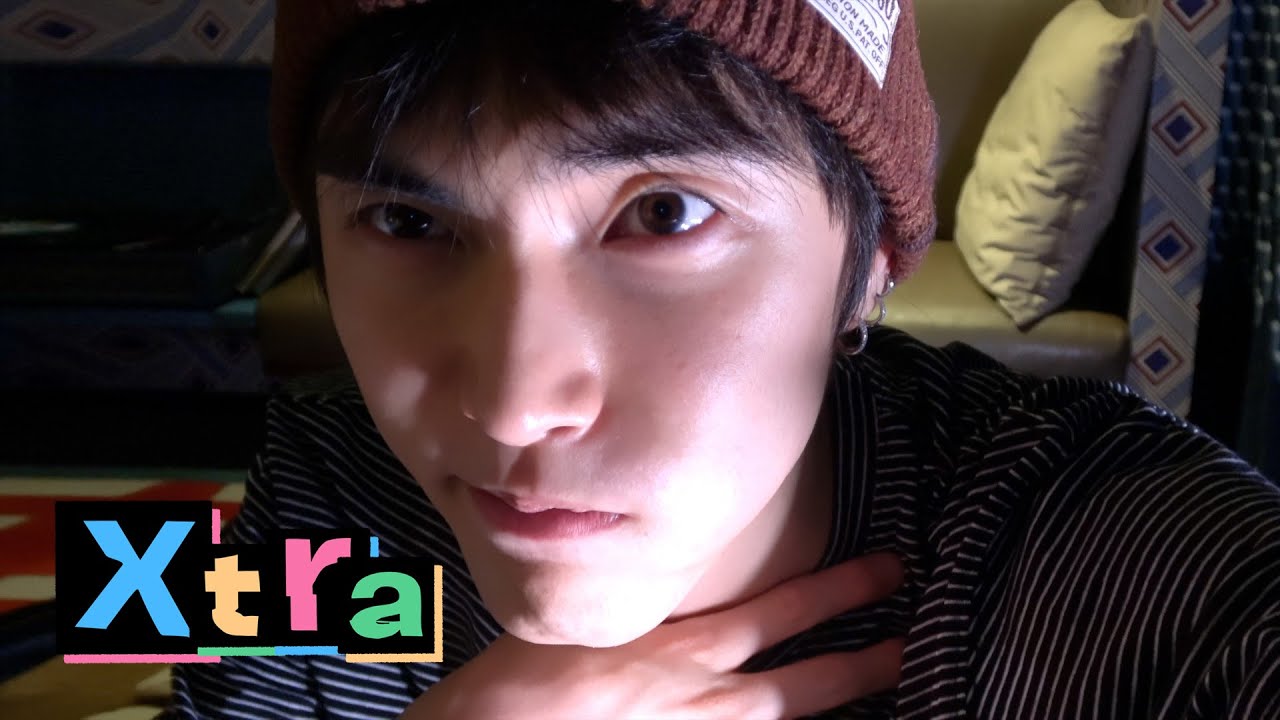 What's in XngHan's luggage (Feat.노래 나오는 사탕) | Xtra