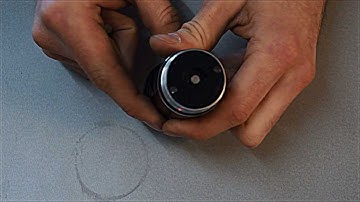 Maglite Magcharger disassambly before a Led Upgrade from LEDMAG.nl