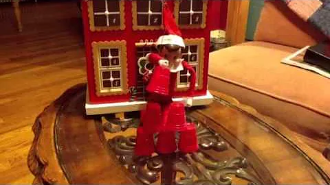 Elf on the Shelf says goodbye