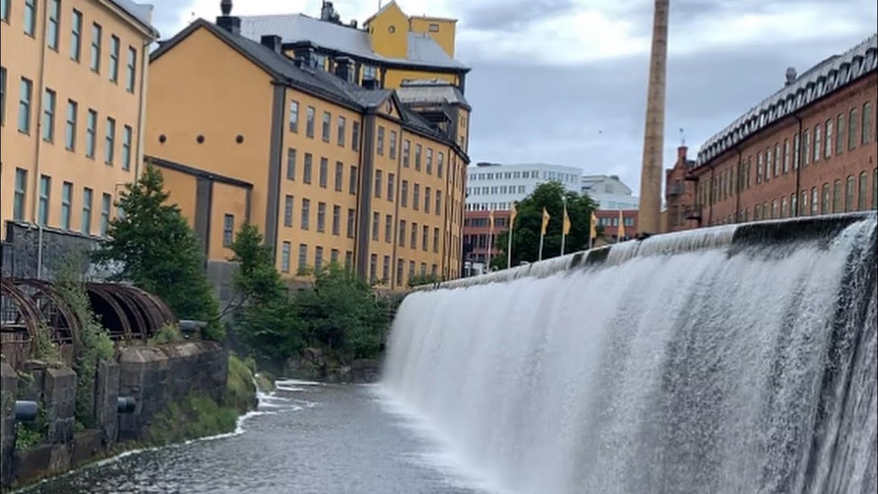 Sweden City Walk: Norrköping. River bank to 1800´s industrial area. Virtual walk w. natural sound.