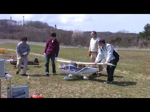 RC セスナ・スカイレーン Cessna 182T 激突 Crash part1