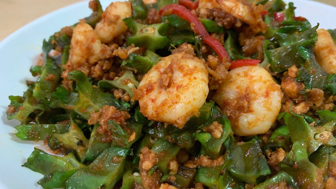 RECIPE StirFried Winged Bean With Dried Shrimp & Minced Meat