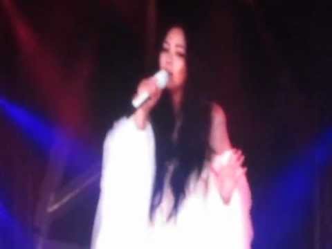 張惠妹Ameizing世界巡迴演唱會2012-12-09高雄世運主場館--別在傷口灑鹽.
