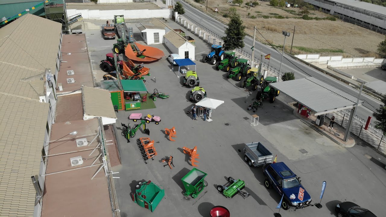 Exposición de Maquinaria Agrícola Juan Terron // Encinas Reales
