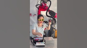 Drag-and-drop welding robot.#welding #robot #industrial #stamping #machine