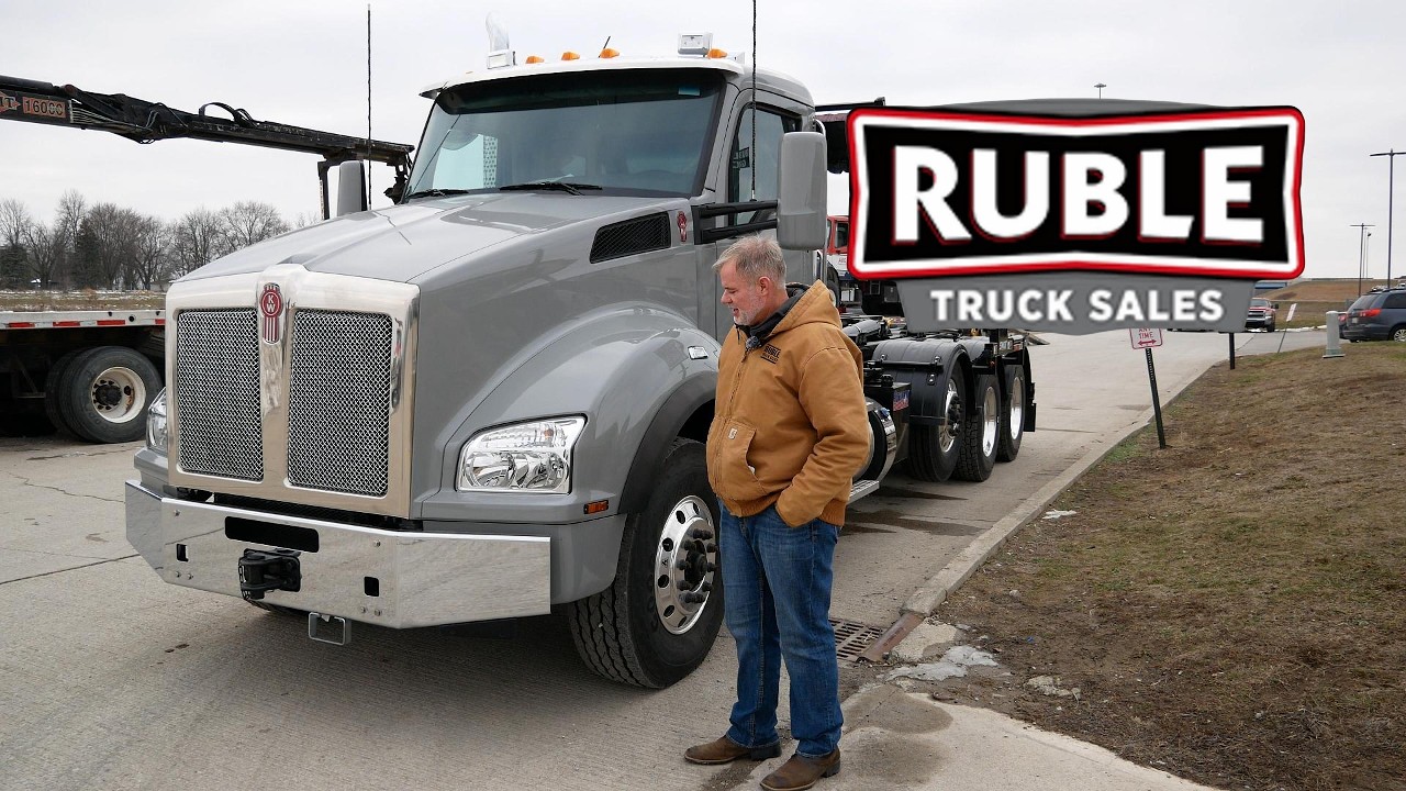 Грузовик Kenworth T880 с крюковым подъемником, 2025 года выпуска – небольшой пробег и полная комп...