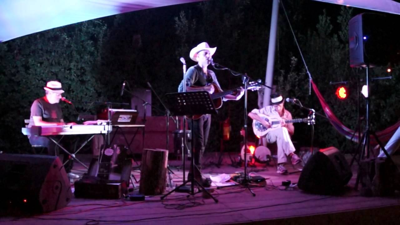 Stella Burns & The Lonesome Rabbits - Lucky (Radiohead) - YouTube