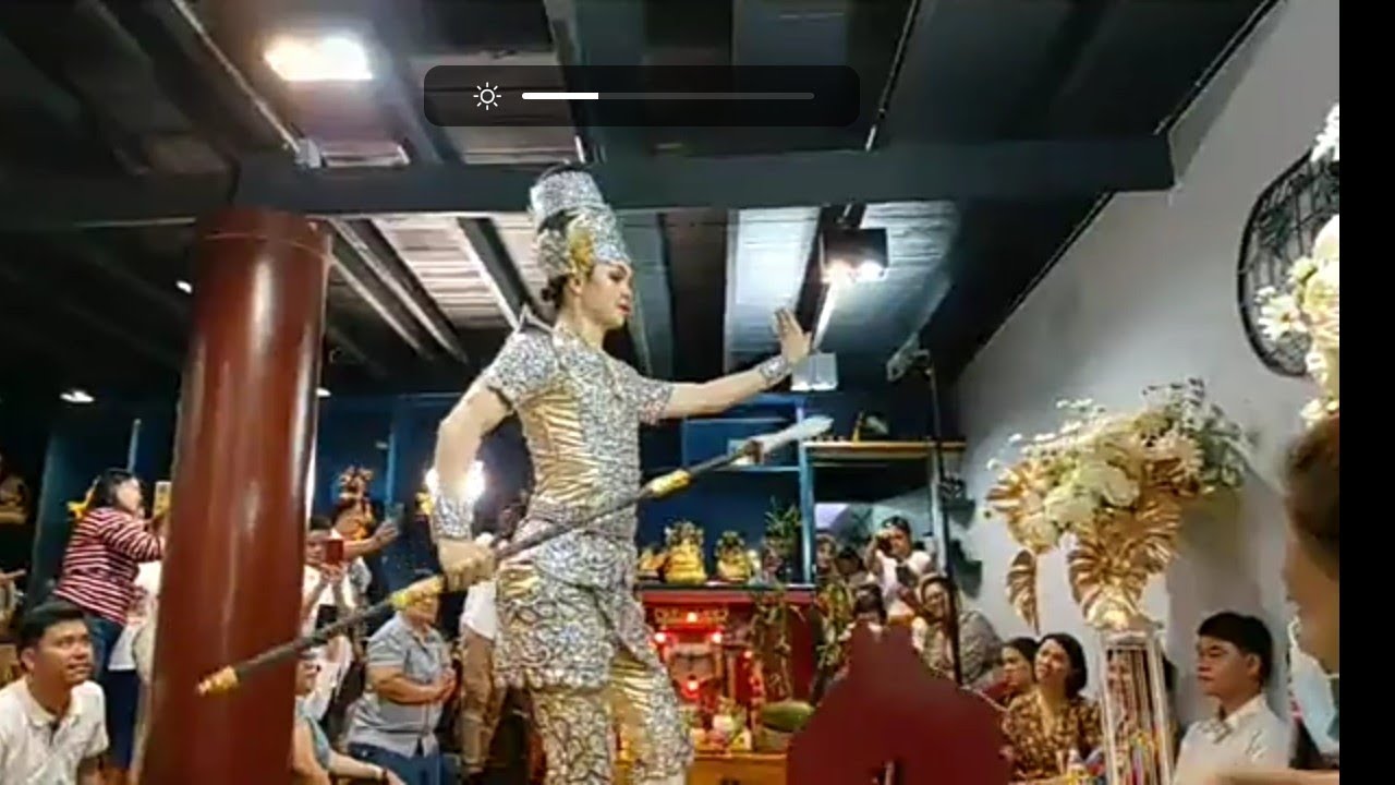 รำพลายชุมพล : พระเอกศรราม งานบ้านเลขที่ 110 หมู่ 5 ต.ด่านขุนทด อ.ด่านขุนทด จ.นครราชสีมา 21/11/63