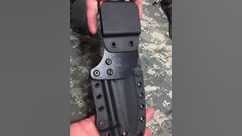 Dual pivot locking ferro rod holder and knife Kydex Sheath