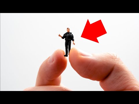 How to do Miniature Figure Photography (Everything you need to know)