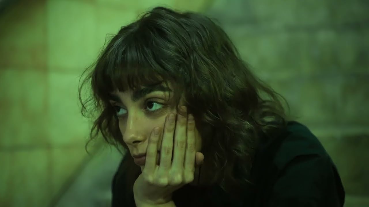 Lea Fonseca | French Model in Hong Kong | Dreamy Wong Kar Wai-esque Fashion Video