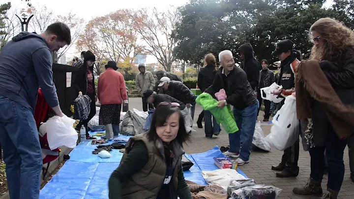 Volunteering on Thanksgiving