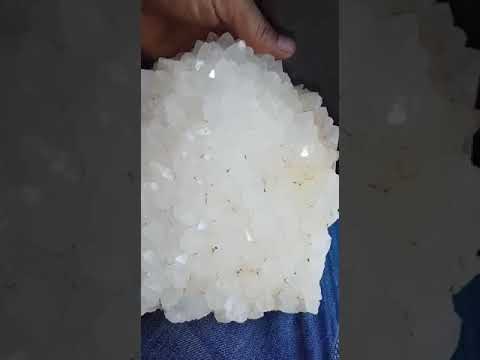 Crystal stone /Batu kristal jual 5jt boleh nego..