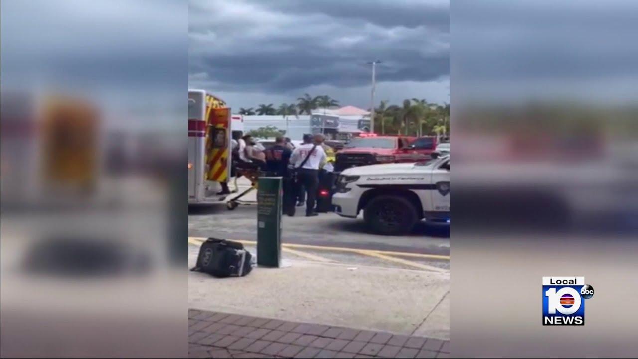 Shooting reported near barbershop in Pembroke Pines - YouTube