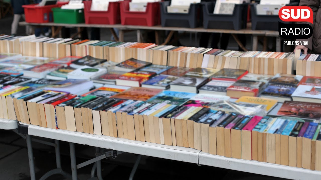 Bientôt une taxe sur les livres d’occasion ? - La chronique d'Eric Revel